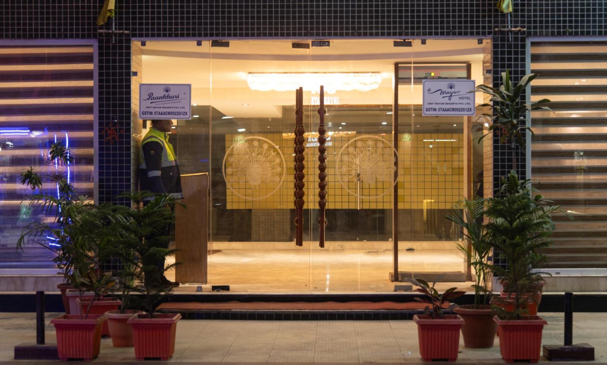 Mayur Hotel New Delhi Exterior photo