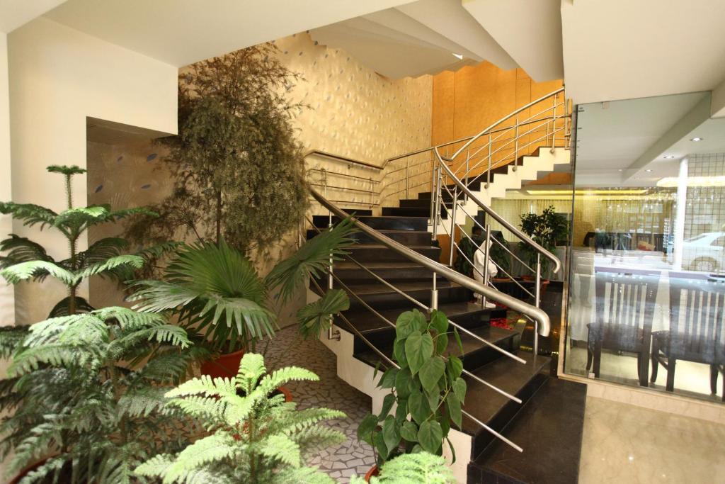 Mayur Hotel New Delhi Exterior photo